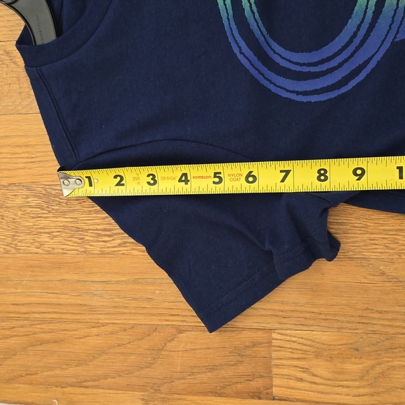 CHAMPION BRAND SIGNATURE BOYS DARK BLUE SHORT SLEEVE TEE-SHIRT SIZE MEDIUM 10-12 - Picture 14 of 15